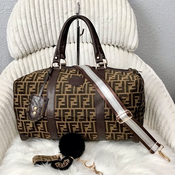 Fendi Boston Travel Bag - Picture 2 of 16